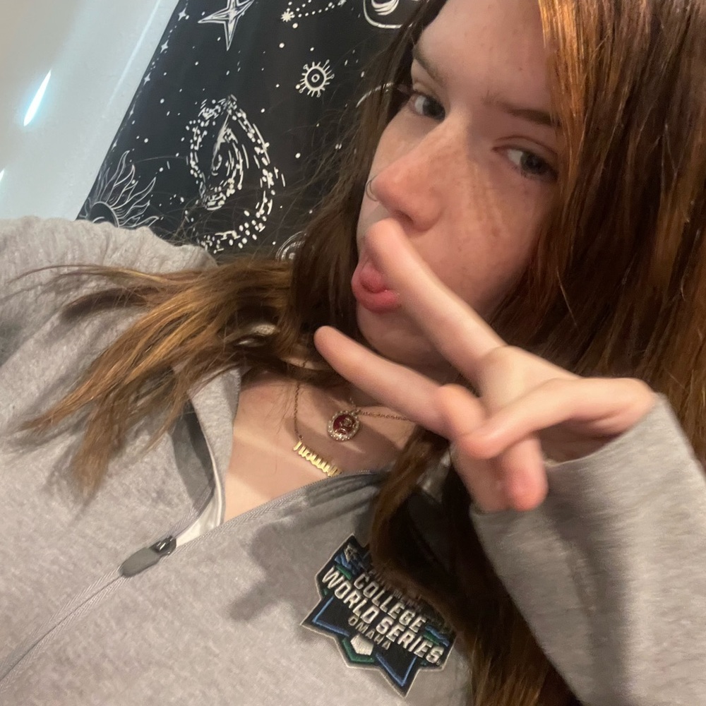 Meet your Posher, Madison